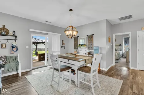 121 Gale Road Danville IN 46122