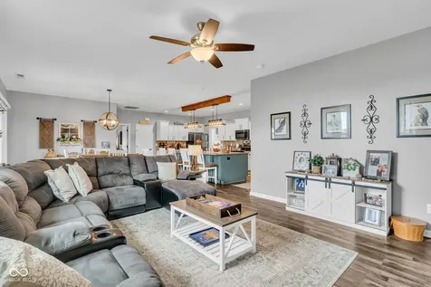 121 Gale Road Danville IN 46122