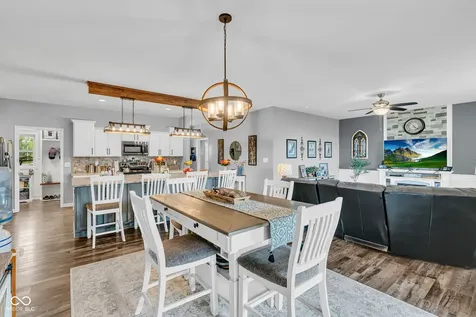 121 Gale Road Danville IN 46122