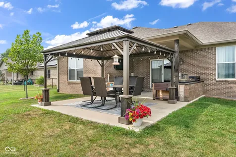 121 Gale Road Danville IN 46122