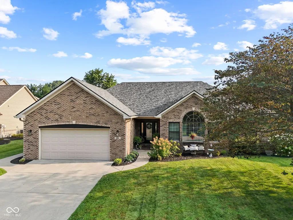 1682 Decourcy Court Franklin IN 46131