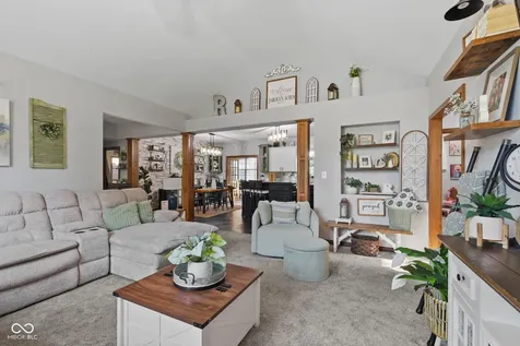 1682 Decourcy Court Franklin IN 46131