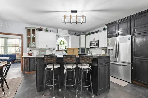 1682 Decourcy Court Franklin IN 46131