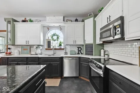 1682 Decourcy Court Franklin IN 46131