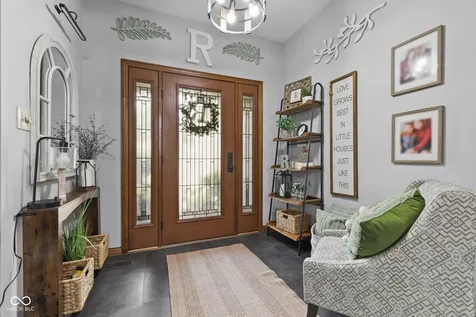 1682 Decourcy Court Franklin IN 46131