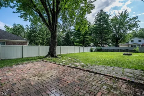 7231 Dean Road Indianapolis IN 46240