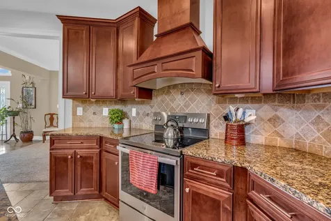 1008 Red Oak Drive Plainfield IN 46168