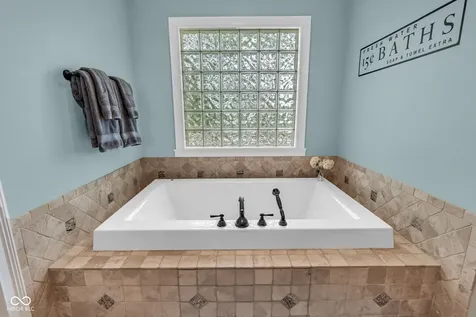 1008 Red Oak Drive Plainfield IN 46168