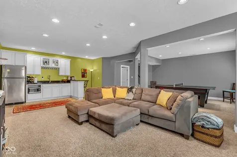 1008 Red Oak Drive Plainfield IN 46168