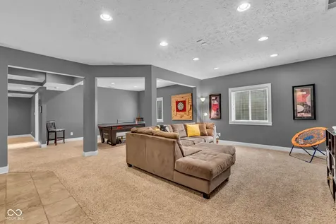 1008 Red Oak Drive Plainfield IN 46168