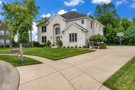 1008 Red Oak Drive Plainfield IN 46168