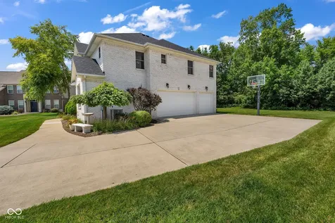 1008 Red Oak Drive Plainfield IN 46168