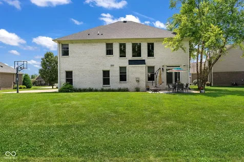 1008 Red Oak Drive Plainfield IN 46168