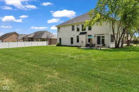 1008 Red Oak Drive Plainfield IN 46168