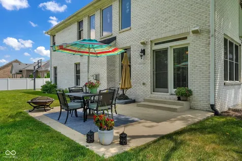1008 Red Oak Drive Plainfield IN 46168