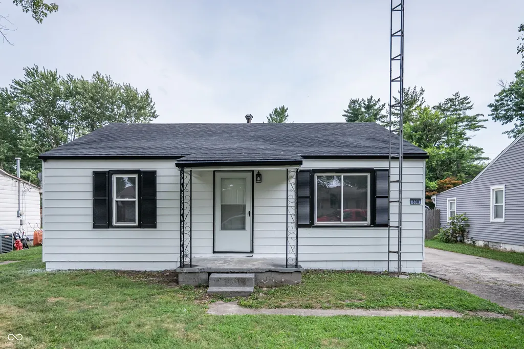 808 Ash Street Seymour IN 47274
