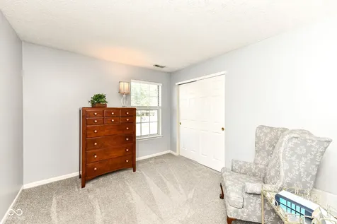 7701 Raleigh Lane Fishers IN 46038