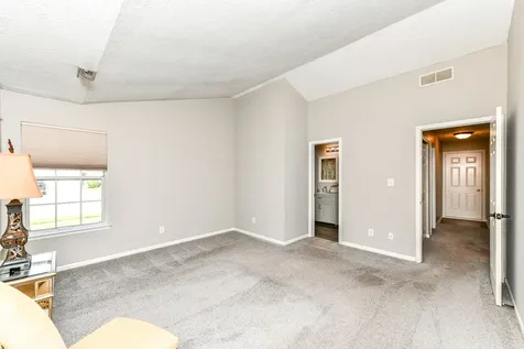 7701 Raleigh Lane Fishers IN 46038