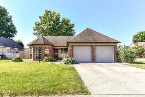 7701 Raleigh Lane Fishers IN 46038