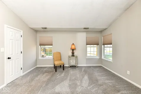 7701 Raleigh Lane Fishers IN 46038