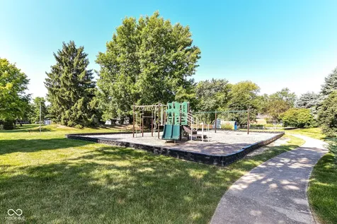 7701 Raleigh Lane Fishers IN 46038