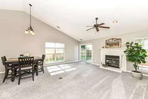 7701 Raleigh Lane Fishers IN 46038