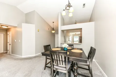 7701 Raleigh Lane Fishers IN 46038