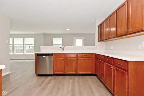 10421 Parmer Circle Fishers IN 46038