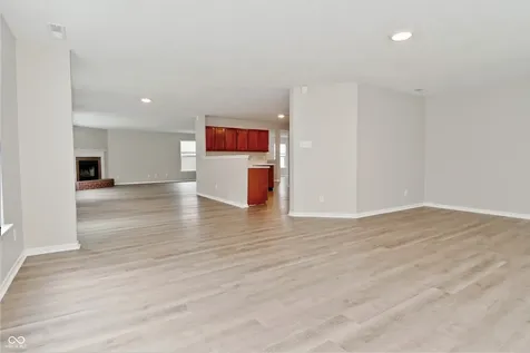 10421 Parmer Circle Fishers IN 46038