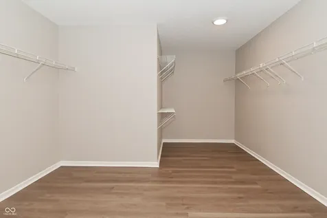 10421 Parmer Circle Fishers IN 46038