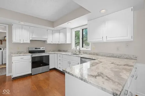 12150 Sunrise Court Indianapolis IN 46229