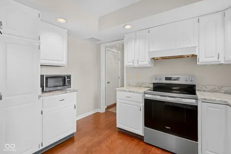 12150 Sunrise Court Indianapolis IN 46229