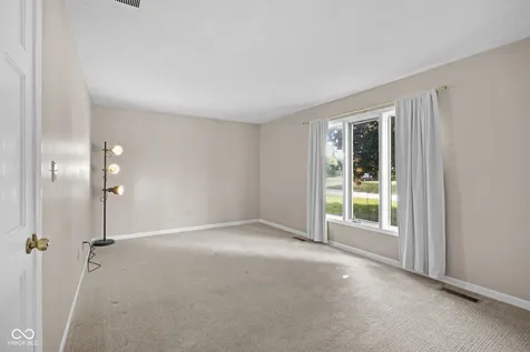 12150 Sunrise Court Indianapolis IN 46229