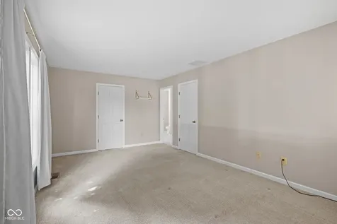 12150 Sunrise Court Indianapolis IN 46229