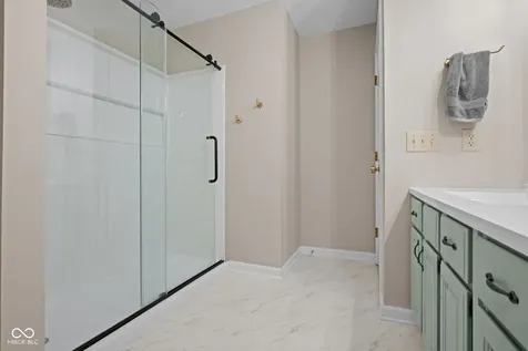 12150 Sunrise Court Indianapolis IN 46229
