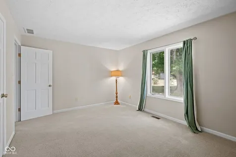 12150 Sunrise Court Indianapolis IN 46229