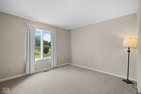 12150 Sunrise Court Indianapolis IN 46229