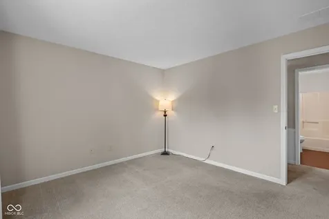 12150 Sunrise Court Indianapolis IN 46229