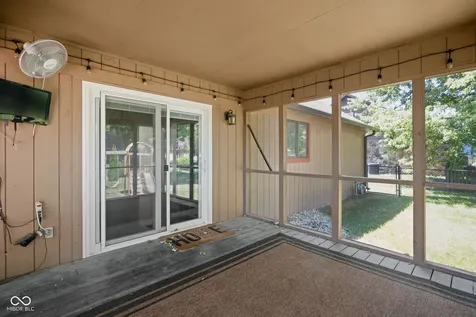 12150 Sunrise Court Indianapolis IN 46229