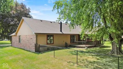 12150 Sunrise Court Indianapolis IN 46229