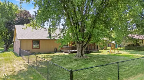 12150 Sunrise Court Indianapolis IN 46229