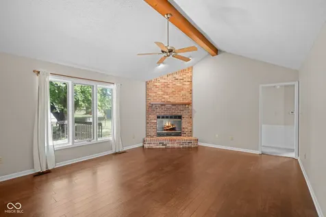 12150 Sunrise Court Indianapolis IN 46229