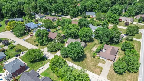 12150 Sunrise Court Indianapolis IN 46229
