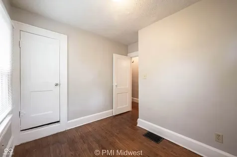 411 W 40th Street Indianapolis IN 46208