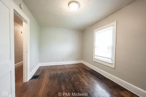 411 W 40th Street Indianapolis IN 46208