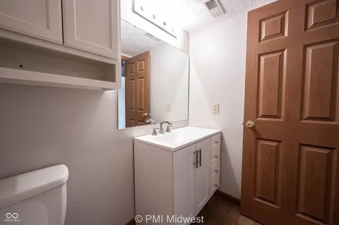 1092 Cobra Drive Franklin IN 46131