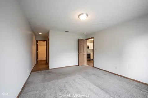 1092 Cobra Drive Franklin IN 46131