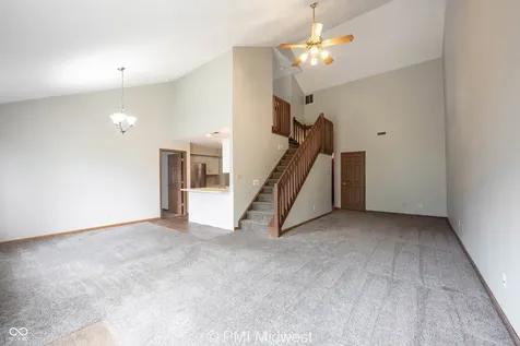1092 Cobra Drive Franklin IN 46131