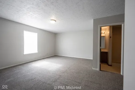 1092 Cobra Drive Franklin IN 46131