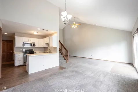 1092 Cobra Drive Franklin IN 46131
